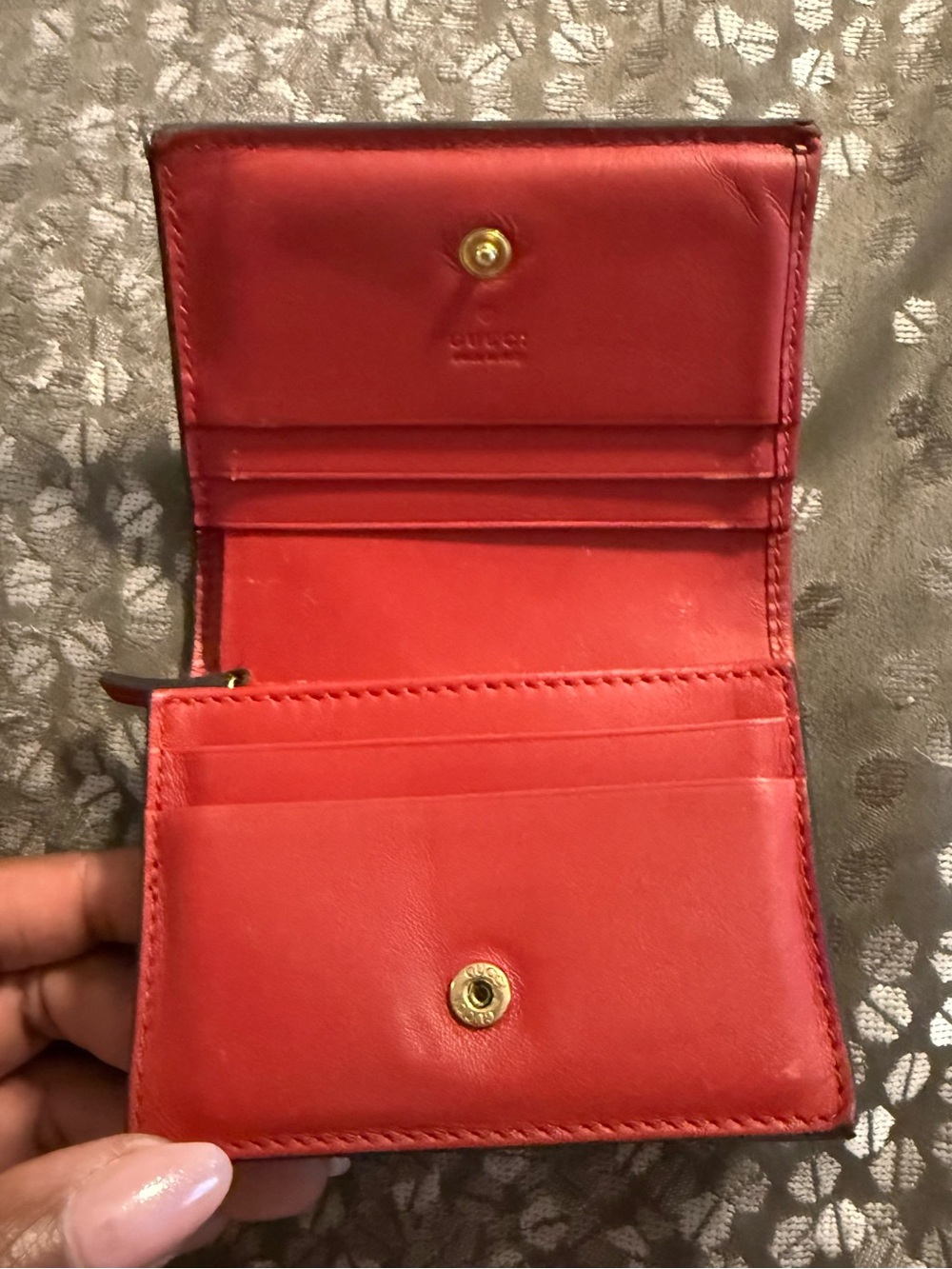 Authentic Gucci Limited Edition Supreme Cherry Compact Wallet - Picture 2 of 8